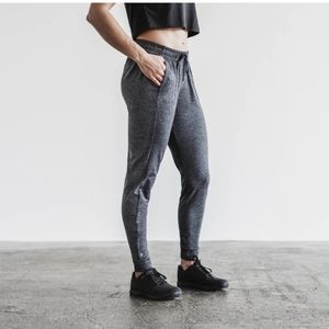 NOBULL Women's Joggers - Charcoal Heather